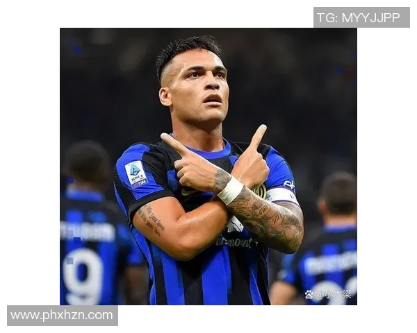 历史上十位最具影响力的足球巨星排名及其精彩成就回顾